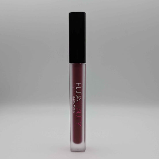 Huda Beauty Liquid Matte Lipstick - Long-Lasting, Rich Color & Comfortable Wear