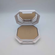 Fenty Beauty Pro Filt'r Soft Matte Powder Foundation