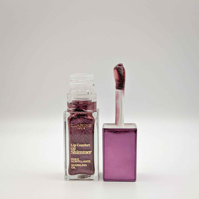 Lip Comfort Oil Shimmer Sparkling Oil - Nourishing Hydration with a Touch of Glamour